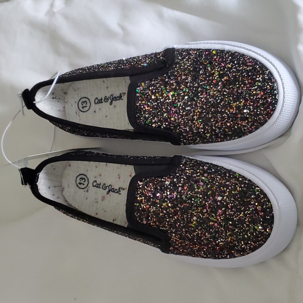 ** SOLD ** Glitter slip ons